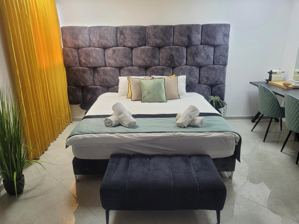 Yalarent Malina Motel In Tiberias Buitenkant foto